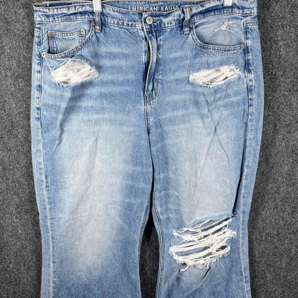American Eagle Baggy Flare Jeans Womens 16 Light Wash Distressed Low Rise - Picture 2 of 13